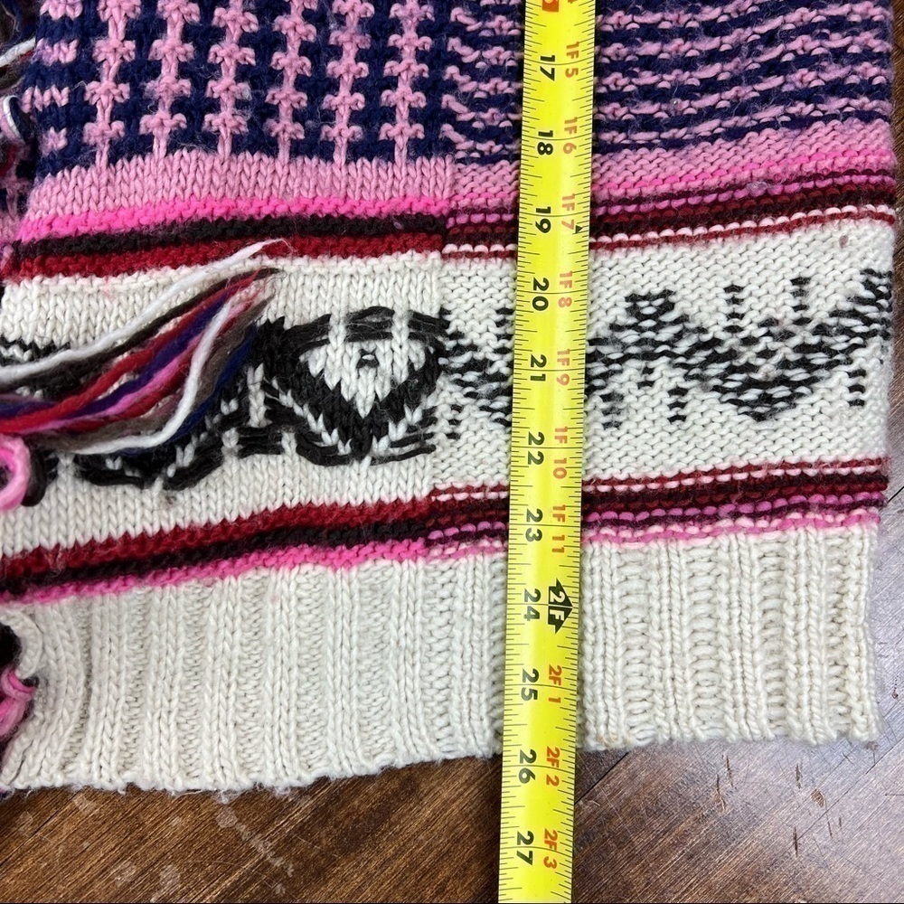 American Eagle Colorful Vibrant Fringe Cardigan Graphic size Medium Western Rare - Picture 8 of 11